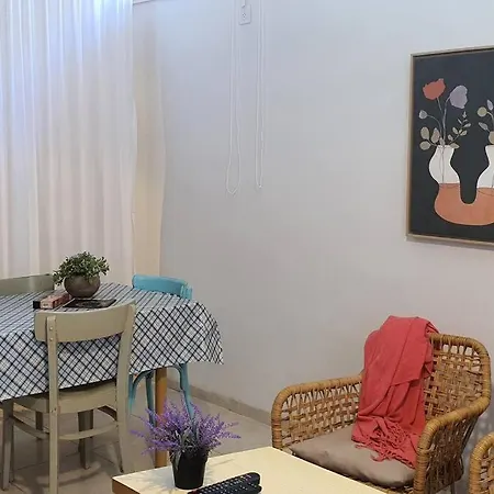 Appartement נקודת חן à Shadmot Devora Extérieur photo